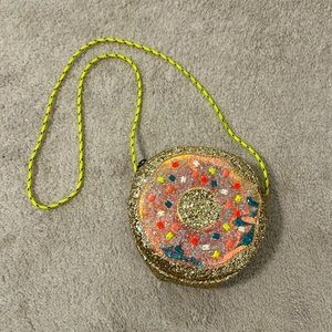 Girl’s glitter donut purse